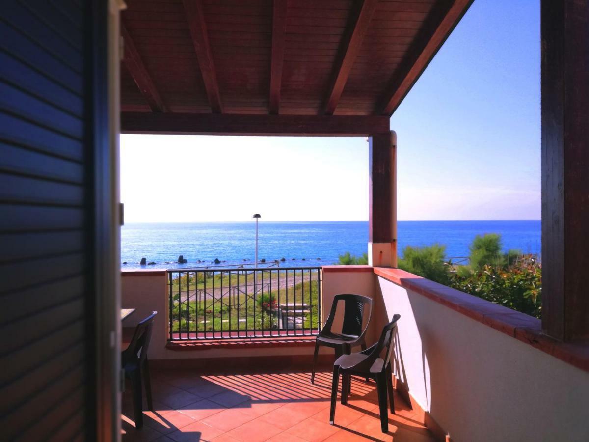 Capo D'Orlando Apartments - Sabbia Eksteriør bilde
